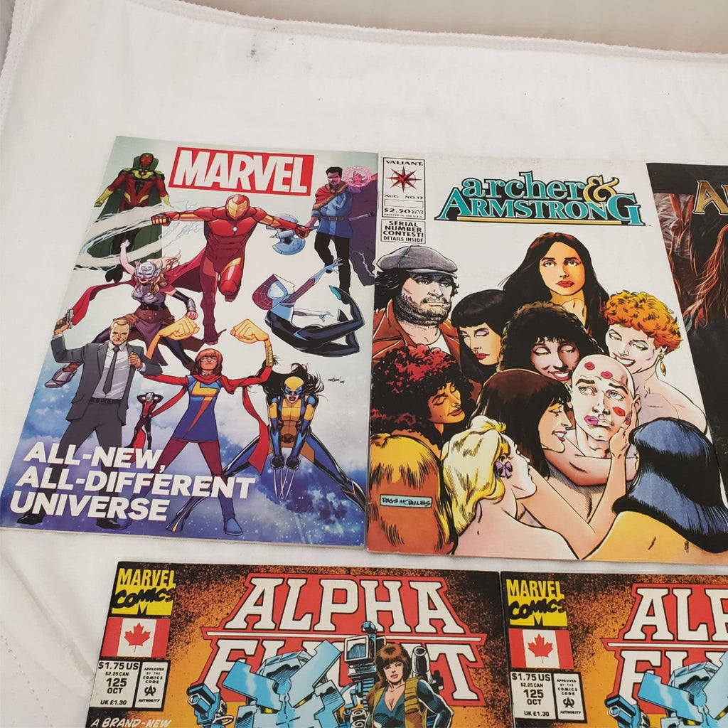 Lot of 7 Archer & Armstrong Artifacts Backlesh & Other Marvel Comic Books #24