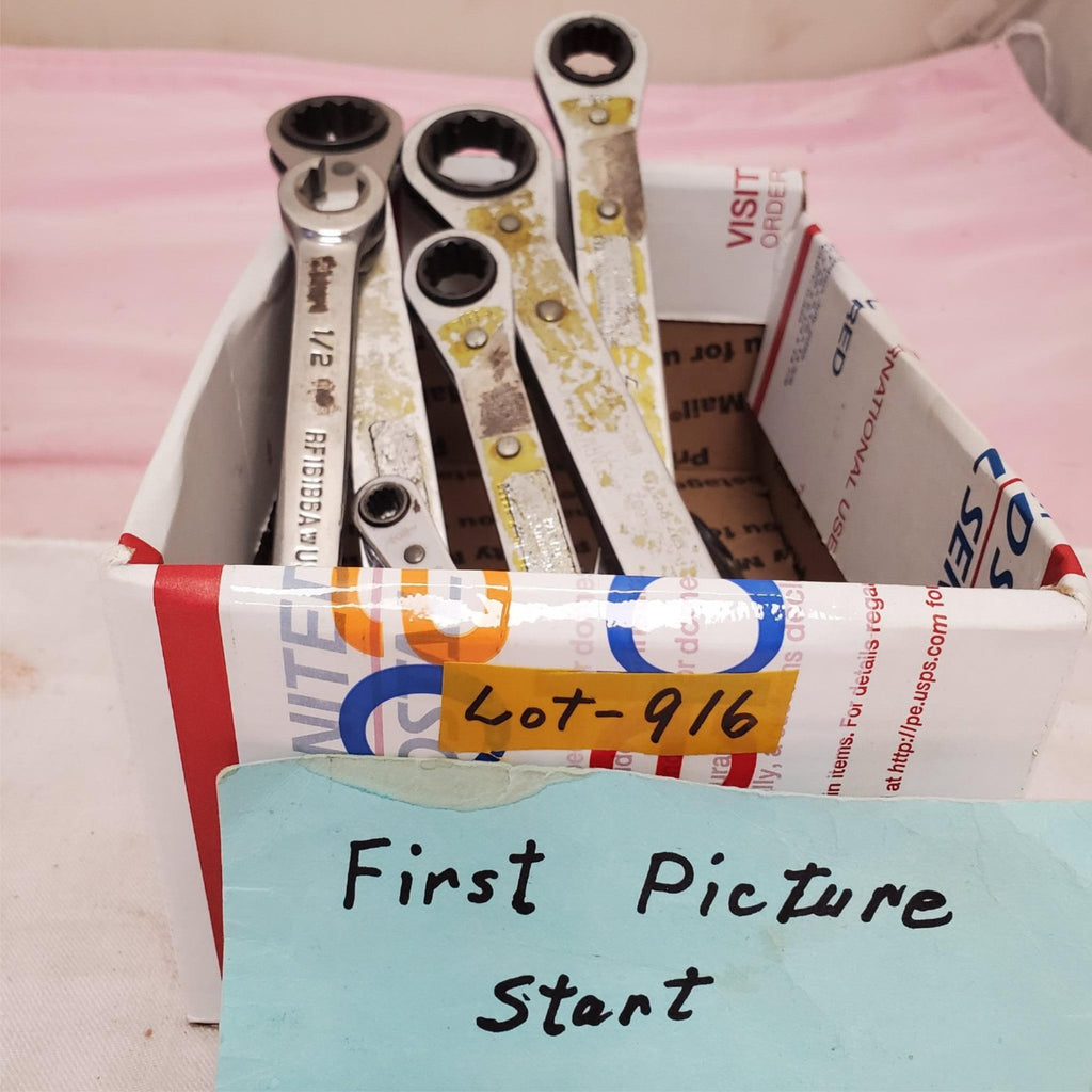 Lot of 11 Assorted Ratcheting Box End Wrench Set LOT-916