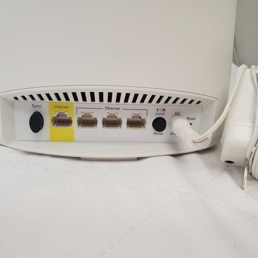 NETGEAR Orbi RBR40 Router AC2200 Mesh Network with WiFi 5 (1)