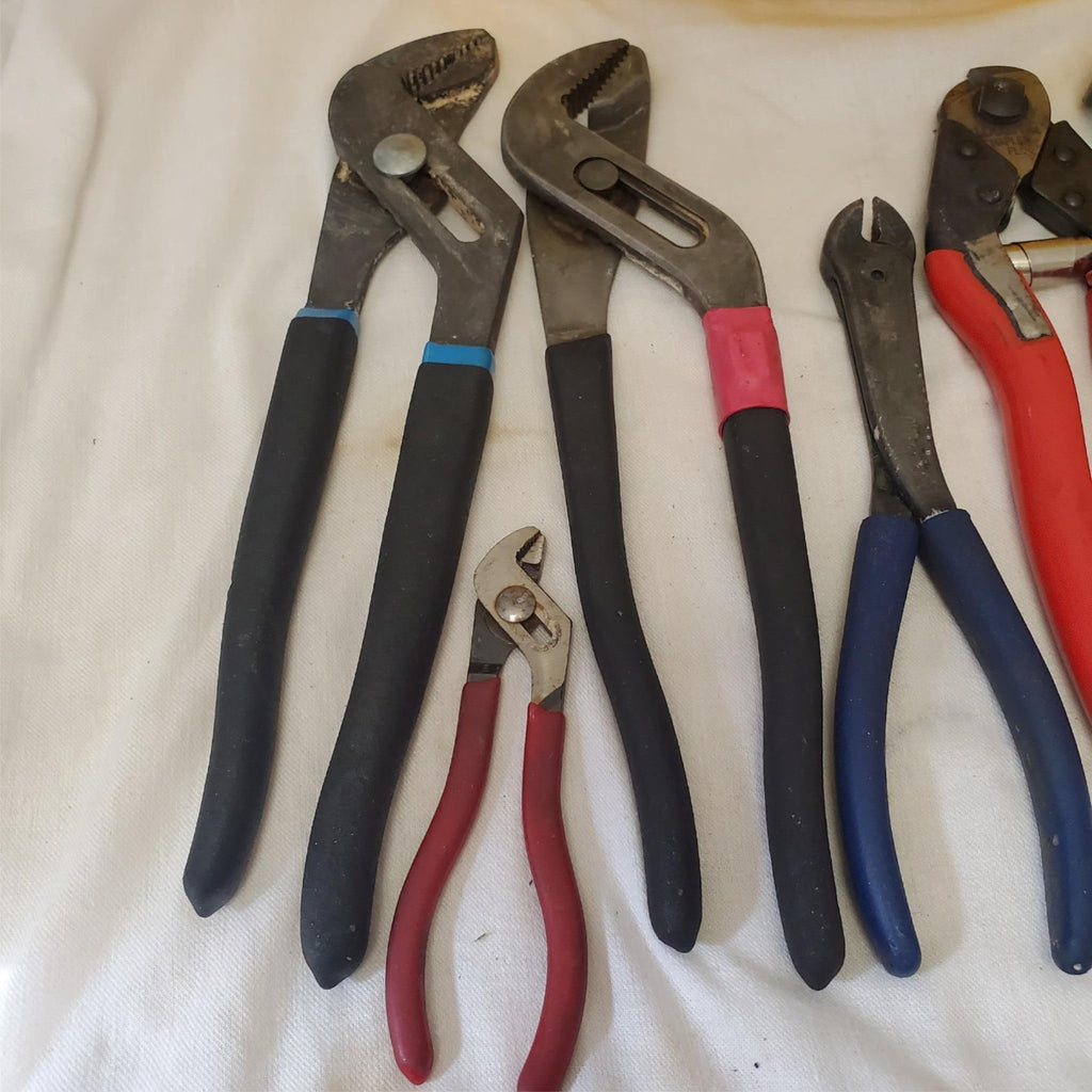Lot of 6 Assorted Mechanic's Pliers Set LOT-861