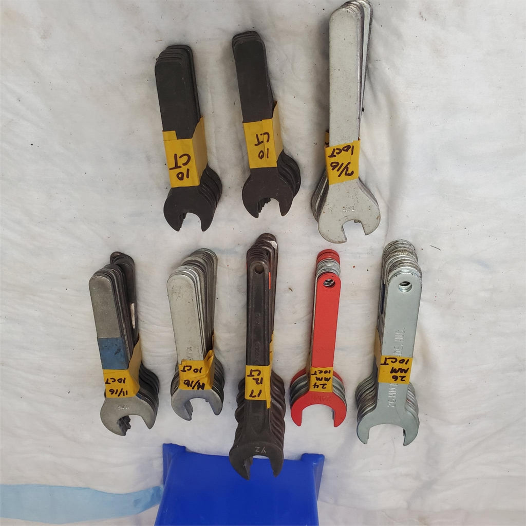 Lot of Combination Wrenches & Key Set in Different Sizes Lot 114