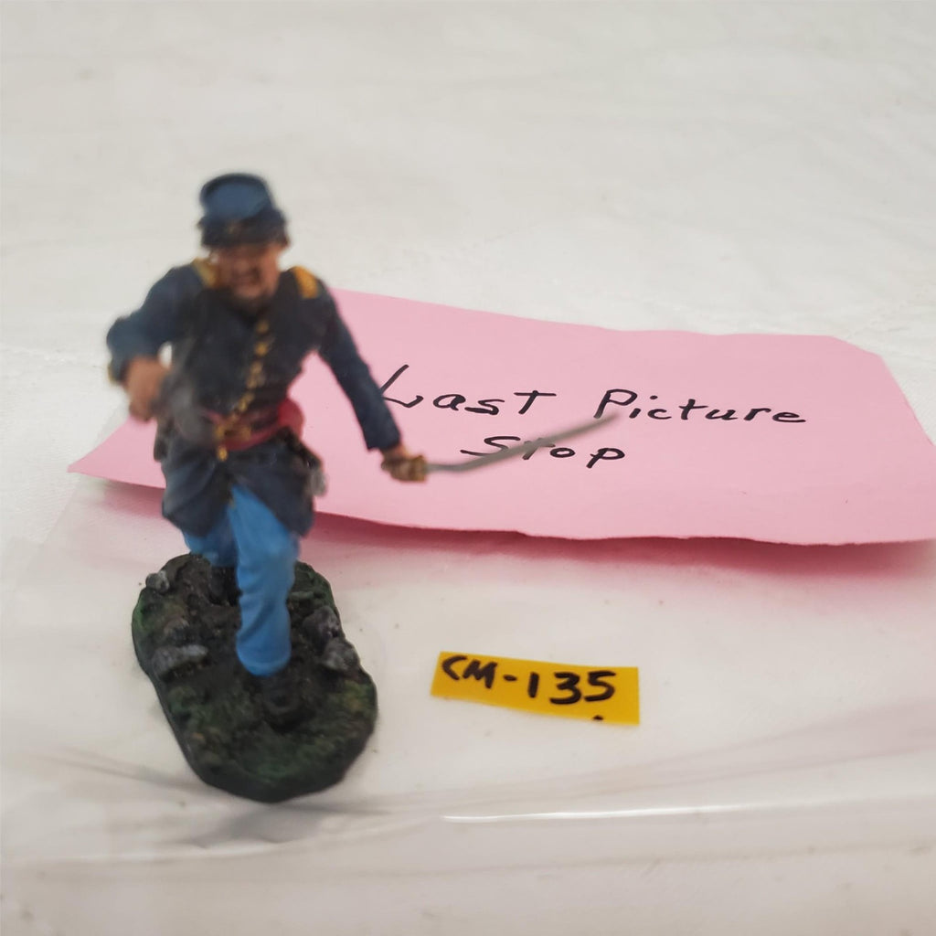 King and Country CW120 Infantryman Lieutenant with Sword CM-135