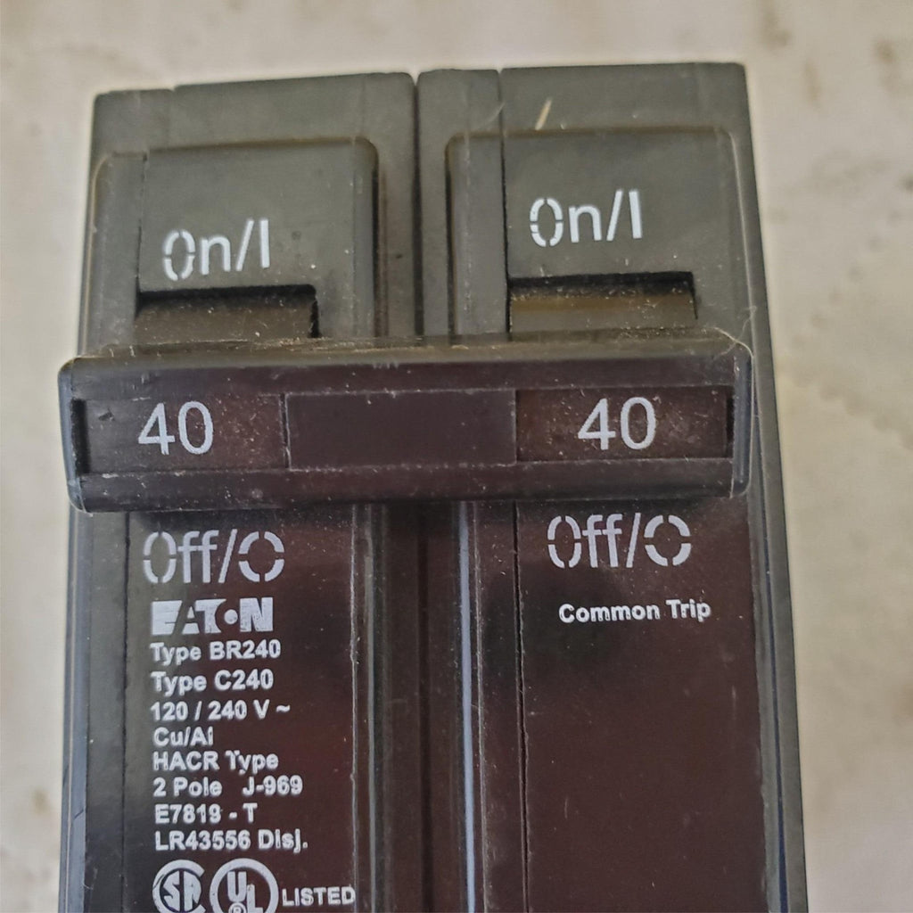 Large Lot of 33 Used Circuit Breakers Assorted #40