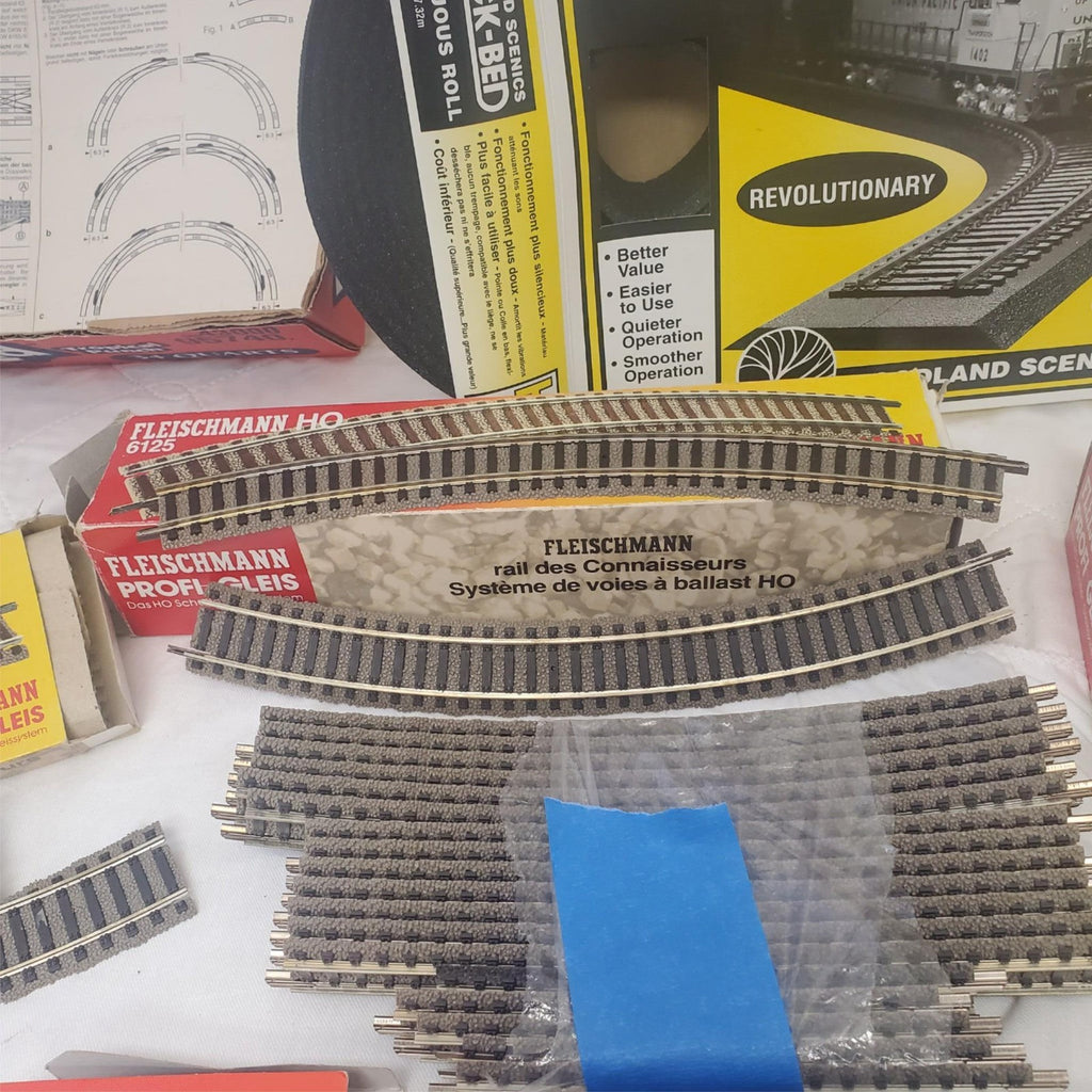 Lot of Assorted Track-Bed and Fleischmann Toy Train Track Set