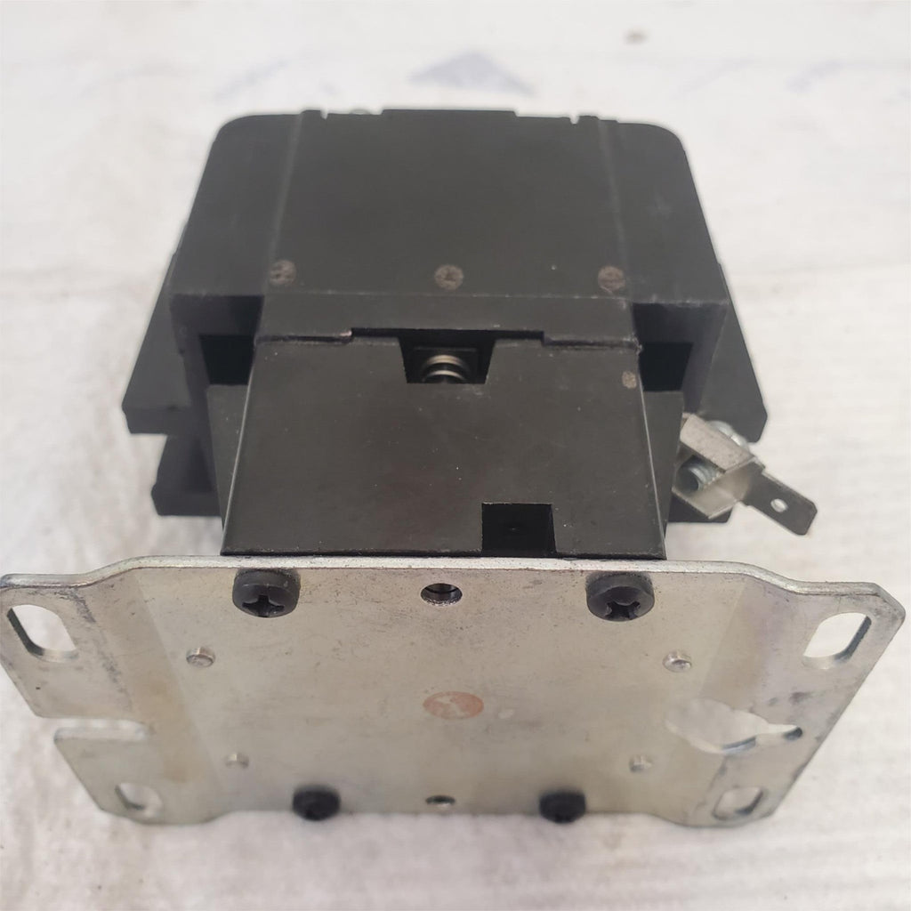 Potter & Brumfield P30P42A12P1-120 600V Contactor