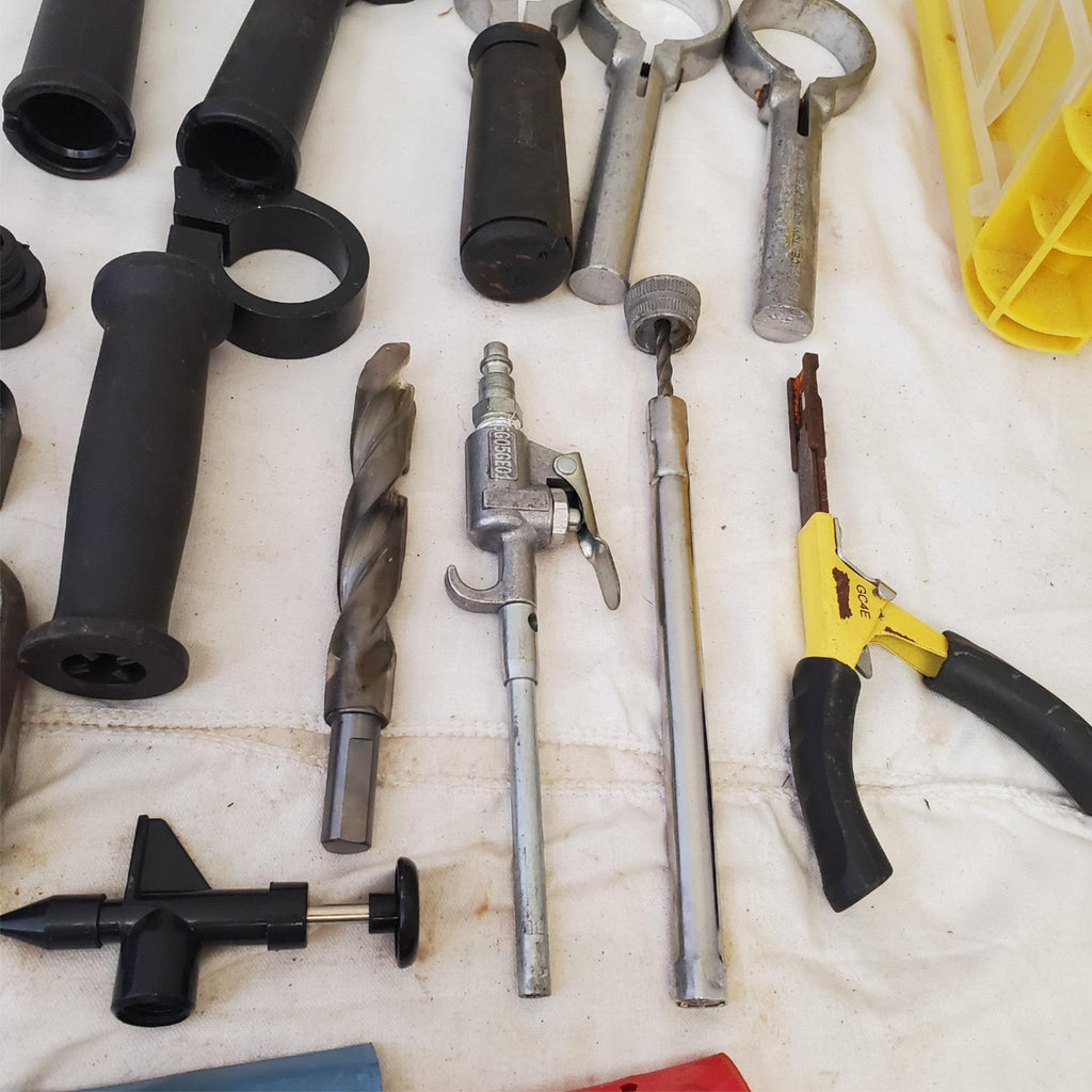Lot of Assorted Air Drill / Fluid Handles & other Tools LOT AC7