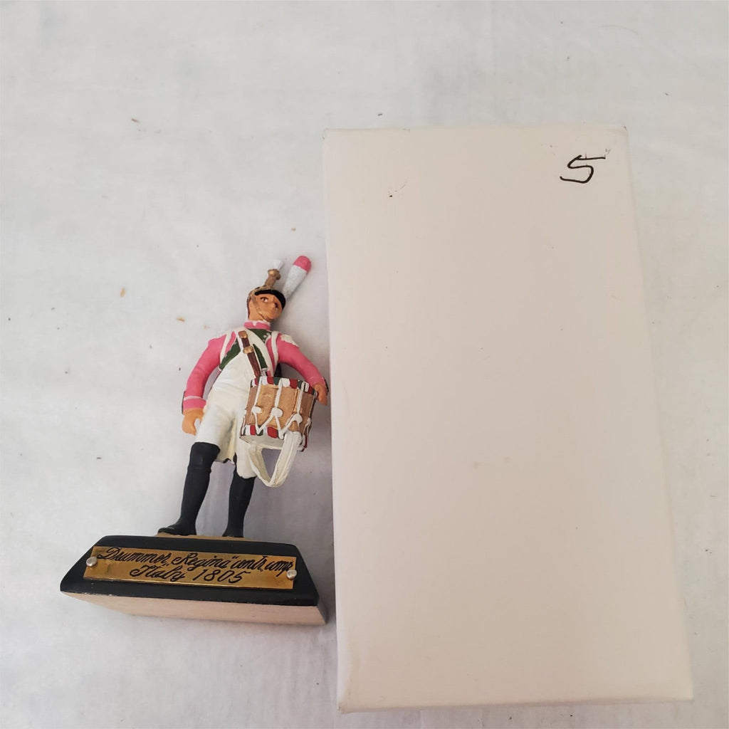 Studio Niena St. Russian Grenadier Drummer