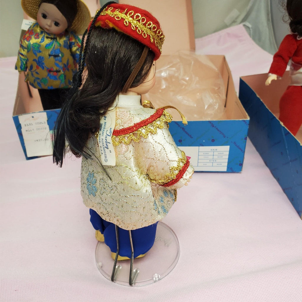 Set Of 4 Vintage Madame Alexander Miniature Showcase Series Dolls