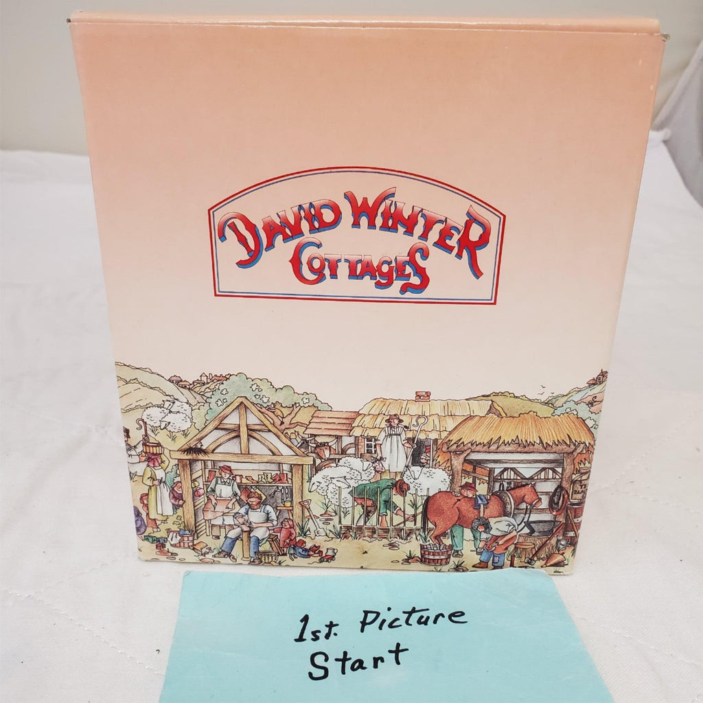 David Winter Cottages August British Traditions Grouse Moor Lodge with Book