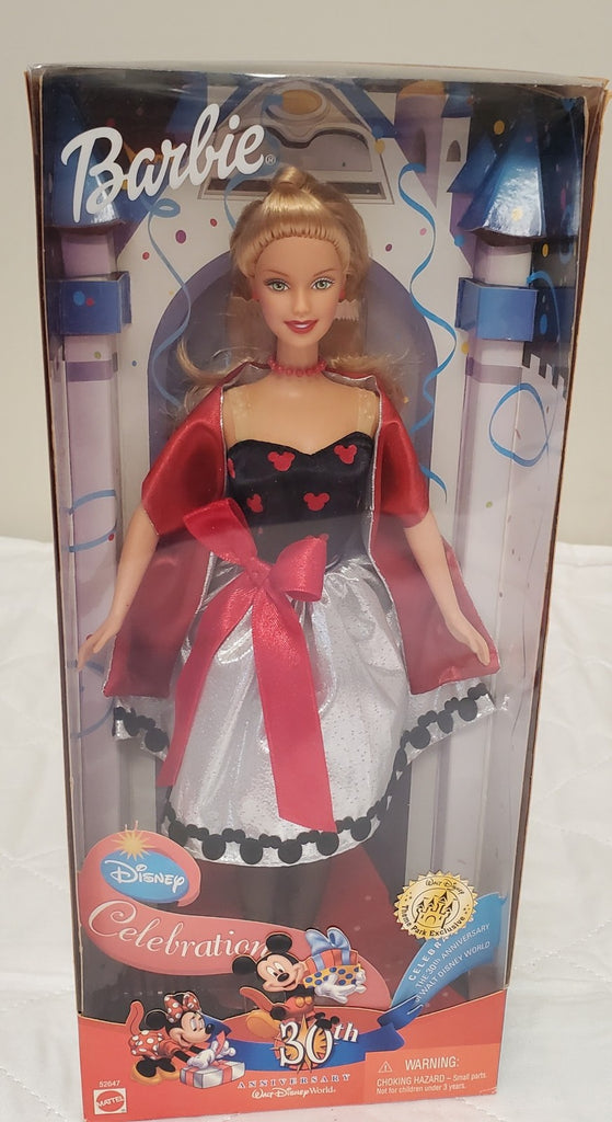 Disney 30th Anniversary Barbie WDW Exclusive Red Cape Silver Skirt Rare