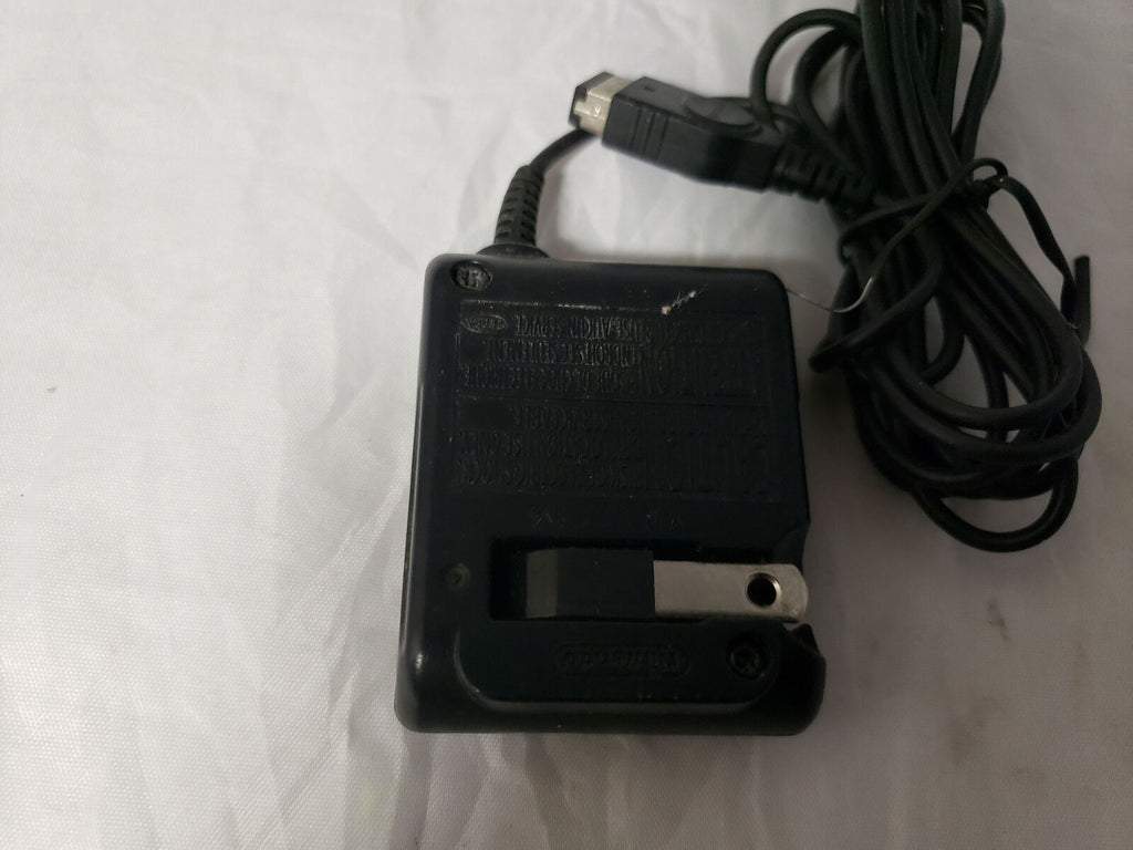 Nintendo AC Adapter Class 2 Power Supply Charger NTR-002 (DC5.2V 320mA)