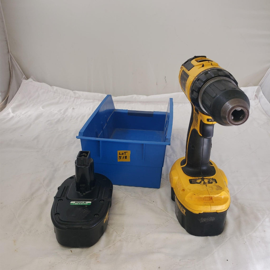 Dewalt 18V XRP DC720 Cordless Drill Driver with Batteries LOT-518