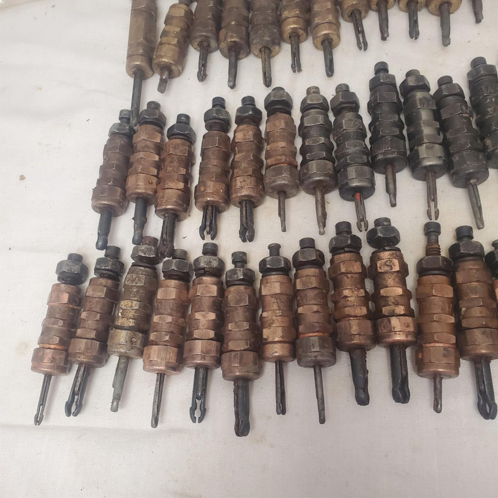 Lot of 61 Wing Nut Fasteners Clamps Wedgelock LOT-610