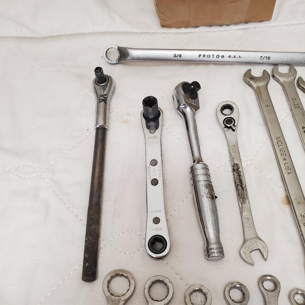 Lot of 16 Assorted Ratcheting Wrenches LOT-396
