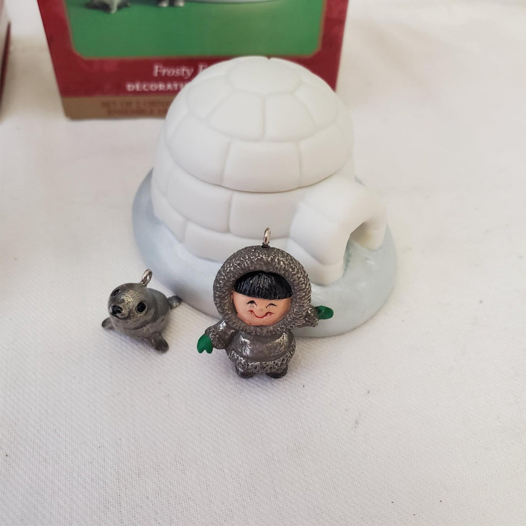 Set of 2 Hallmark Keepsake Ornament Frosty Friends #2