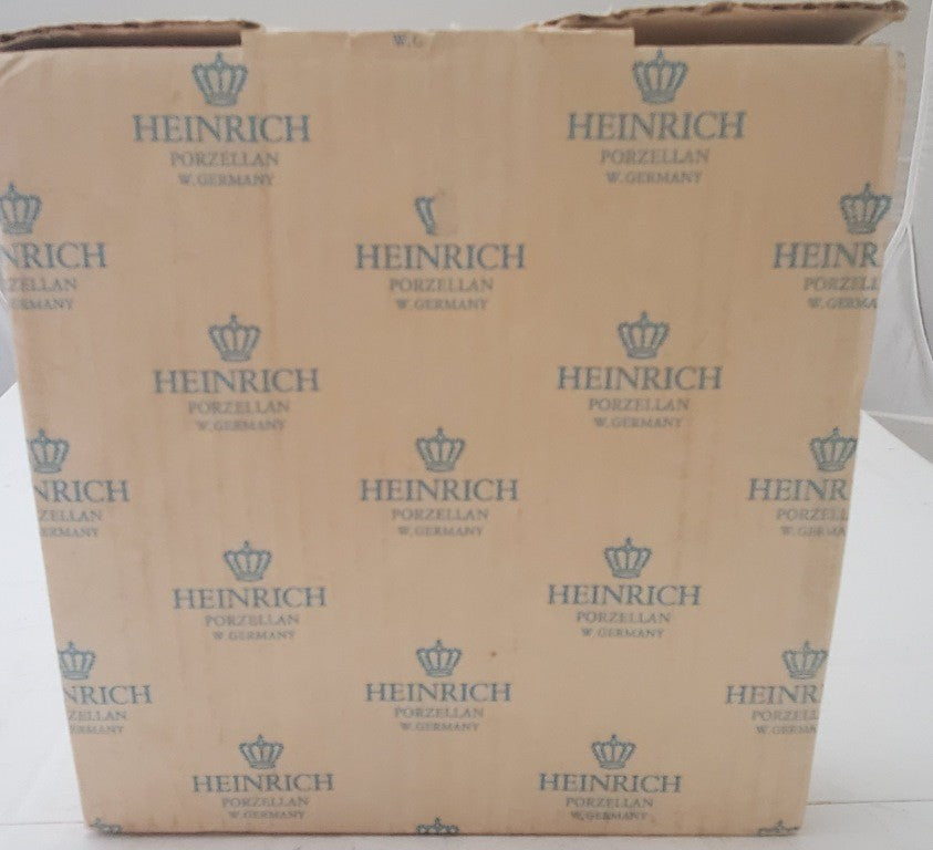 Heinrich Villeroy & Boch Once Upon a Rhyme Roses are Red Bone China Plate