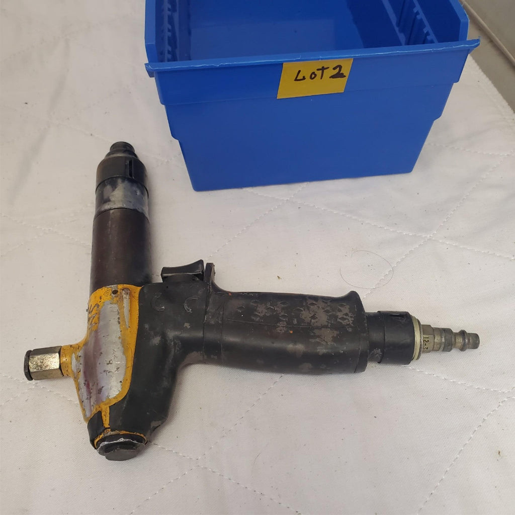 Atlas Copco Pistol Grip Pneumatic Screwdriver LOT-2
