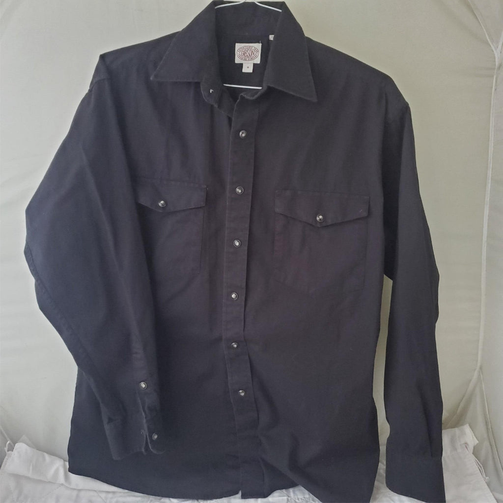 Lot of 2 Assorted Half Sleeve Shirts Size M