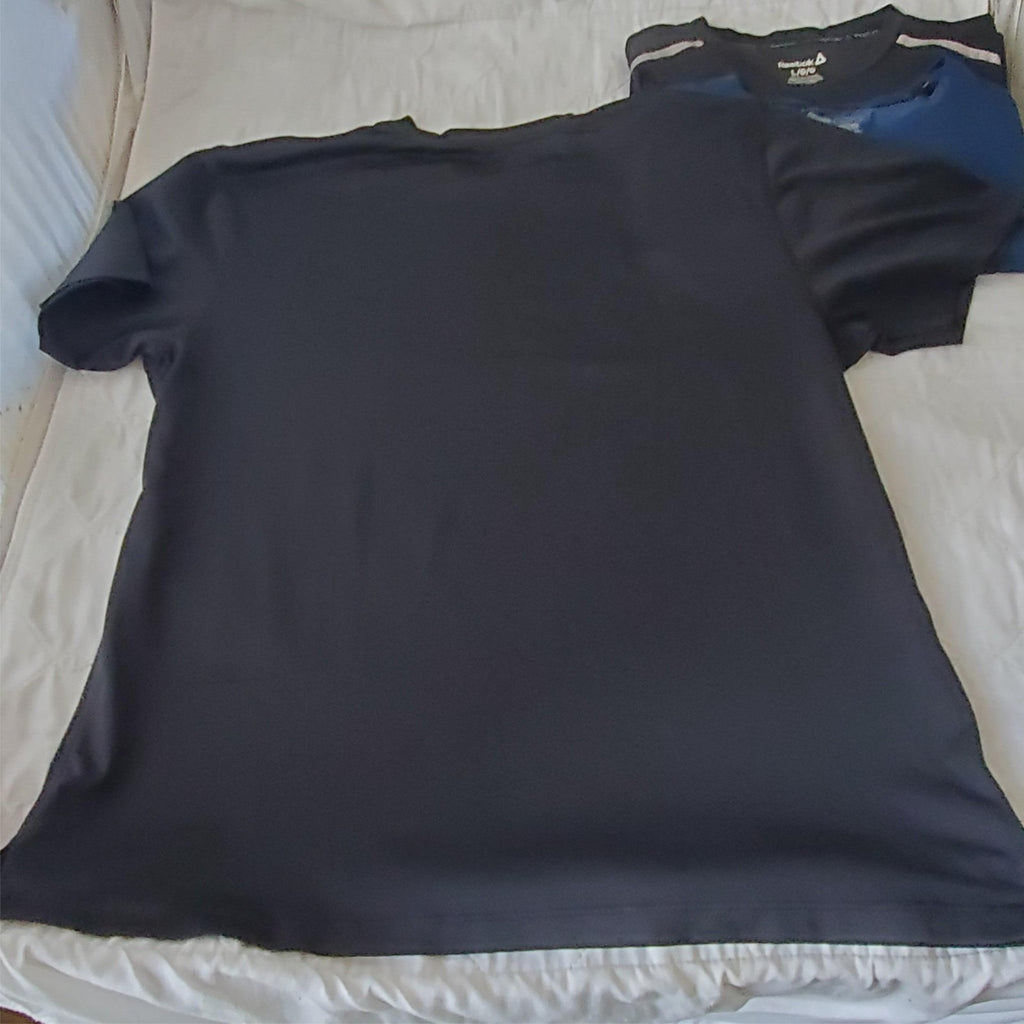 Lot of 4 Size L Rebook, Russell & Other Brand  Dry Fit Short Sleeve Shirt Mens 