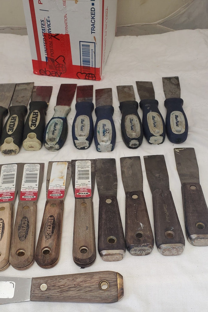 Lot of 27 Assorted Putty Knives & Scrapers Mixed Brands for Paint LOT-1059