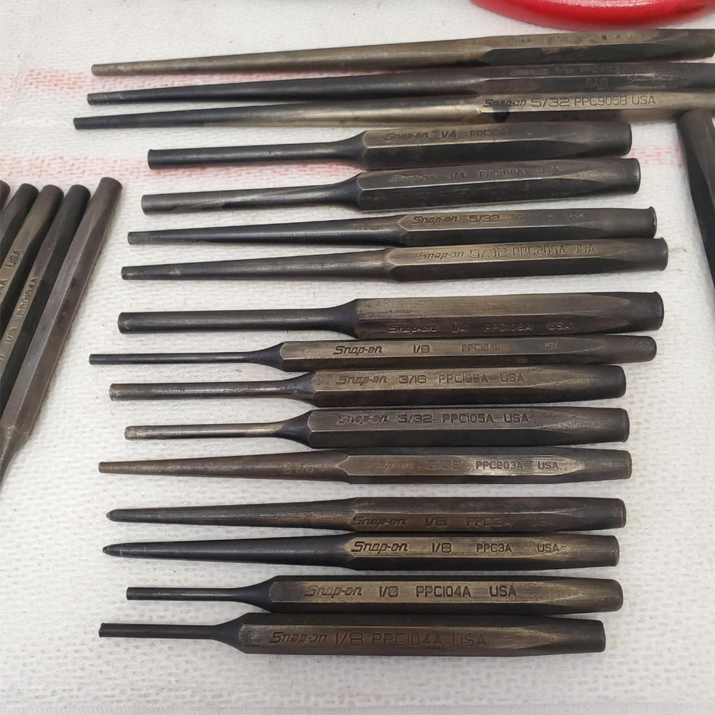 Lot of Assorted Snap-On Tools Starter Punch Flat Chisel Kit & Pillers LOT-1045