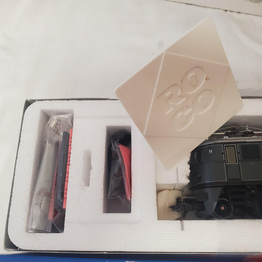 Roco International HO 04126, 43375, 43719, 43758, & 44028 Train Set