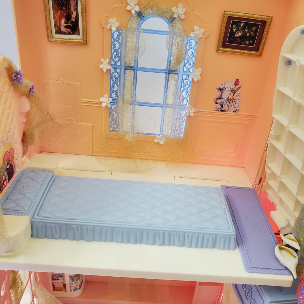 2001 Mattel Barbie Grand Hotel with Electronic Voice Features