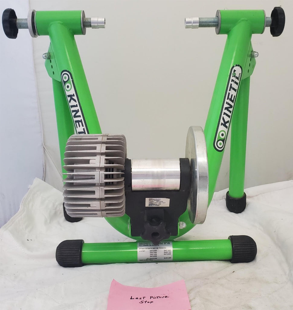Kinetic Kurt Road Machine T-699C Green Indoor Fluid Bicycle Bike Trainer