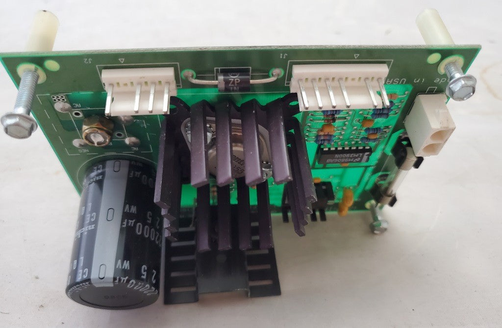 Life Fitness Front Drive Elliptical Crosstrainer Lower Board A080-92167-A000