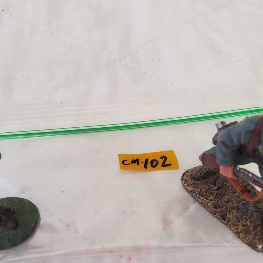 W Britain. Winston Churchill Sudan & King & Country Kneeling Soldier CM-102