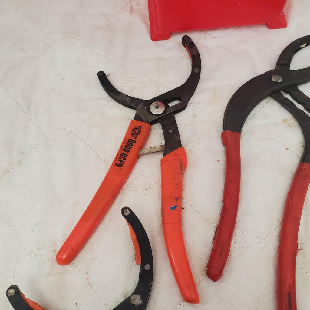 Lot of 4 Robo & Matco Tools Oil Filter Wrench Pliers Set LOT-544