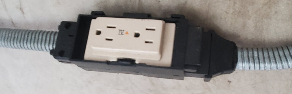 Vintage Byrne Double Block Raceway Office Receptacles Circuit