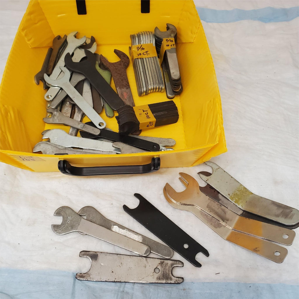 Combination Wrenches & Key Set in Different Sizes Lot 108