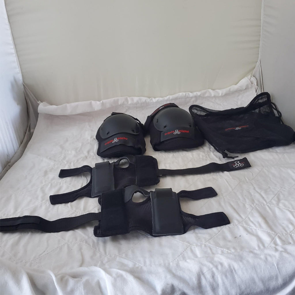 Triple Eight Street Elbow, Wrist Pad Set with Carry Bag