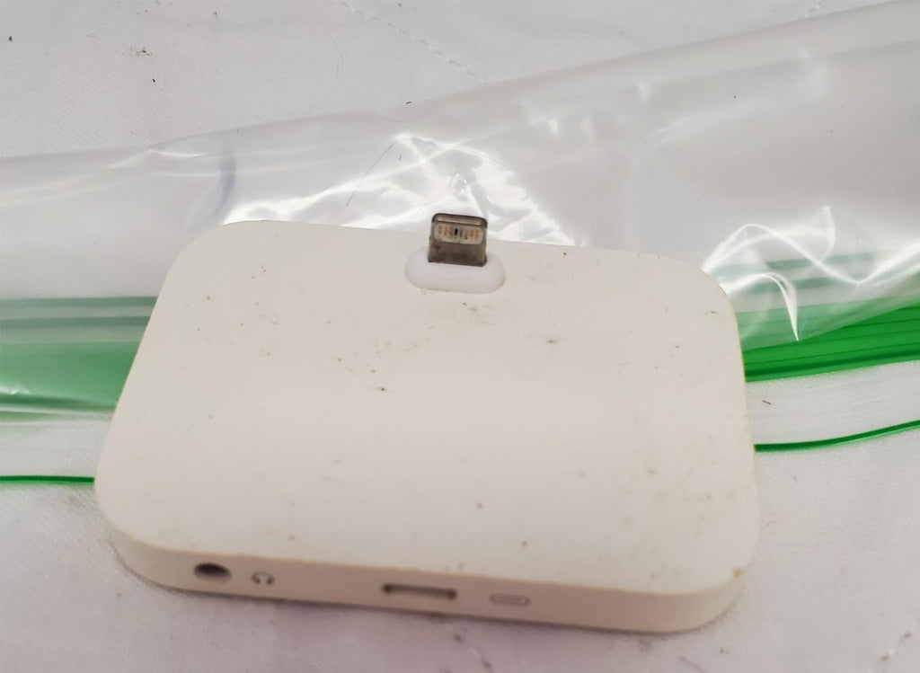  Apple A1605 Iphone white Lightning Charging Dock