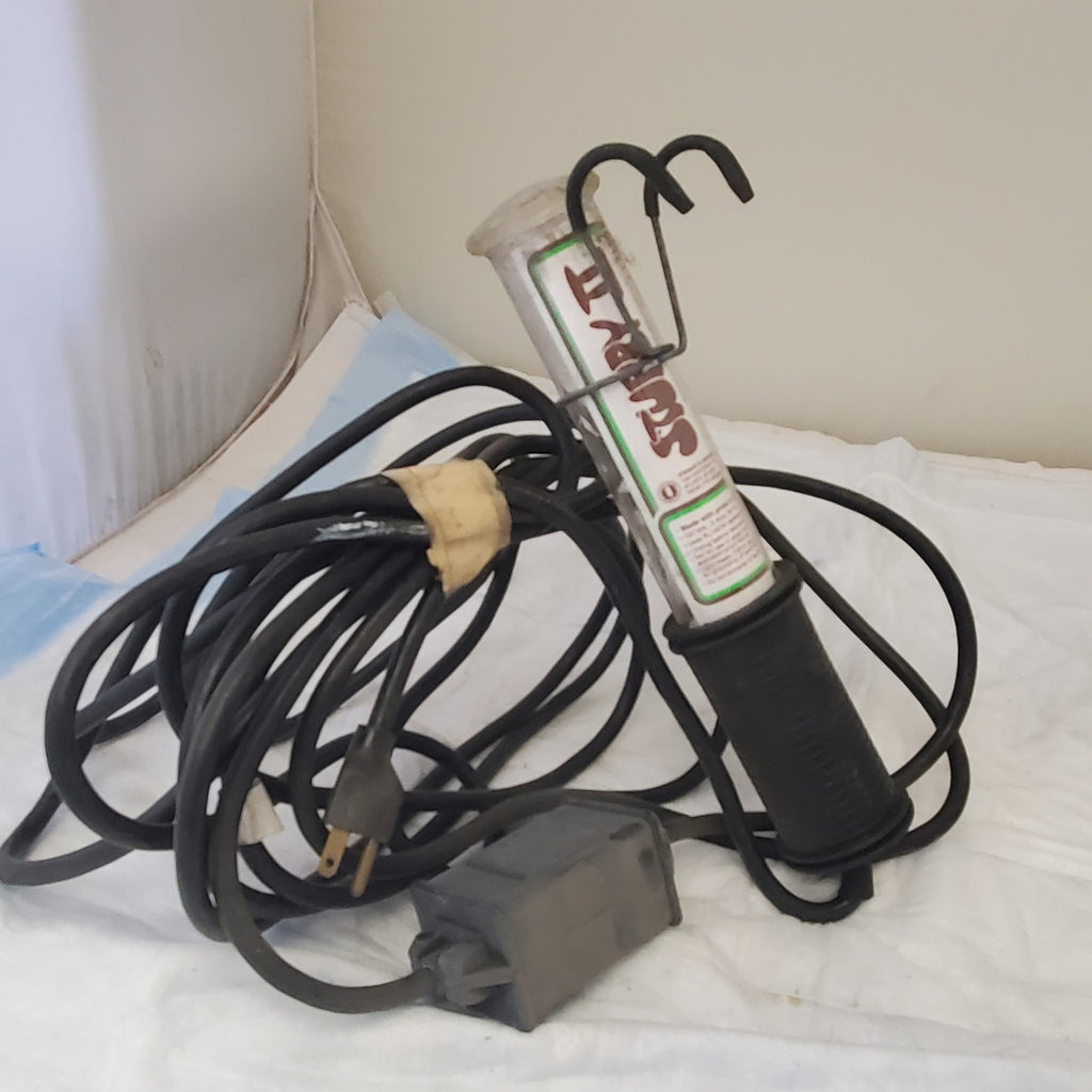 Vintage General Inc Stubby II 13 Watt Fluorescent Light