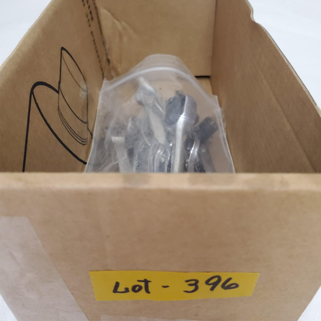 Lot of 16 Assorted Ratcheting Wrenches LOT-396
