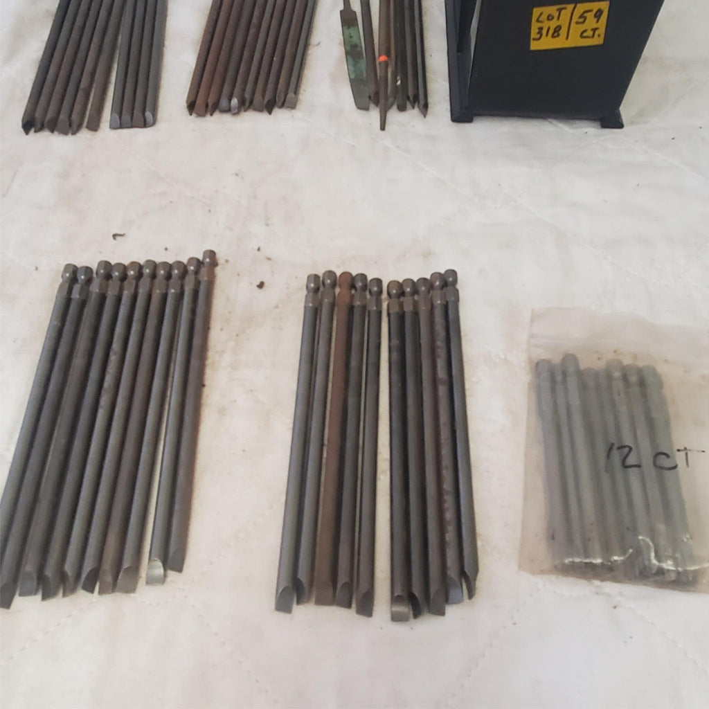 Lot Of 59 Ratcheting Screwdriver Bits Yankee, Apex. (Slotted & Phillips) LOT-318