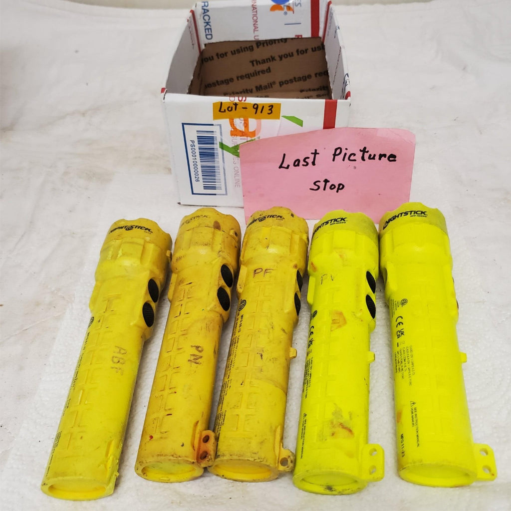 Lot of 5 NightStick Intrinsically Safe Flashlight LOT-913