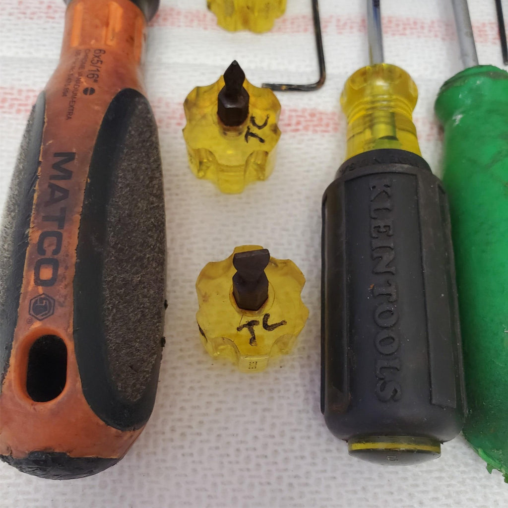 Lot of 15 Assorted Screwdriver Nut Driver Bit Driver LOT-223