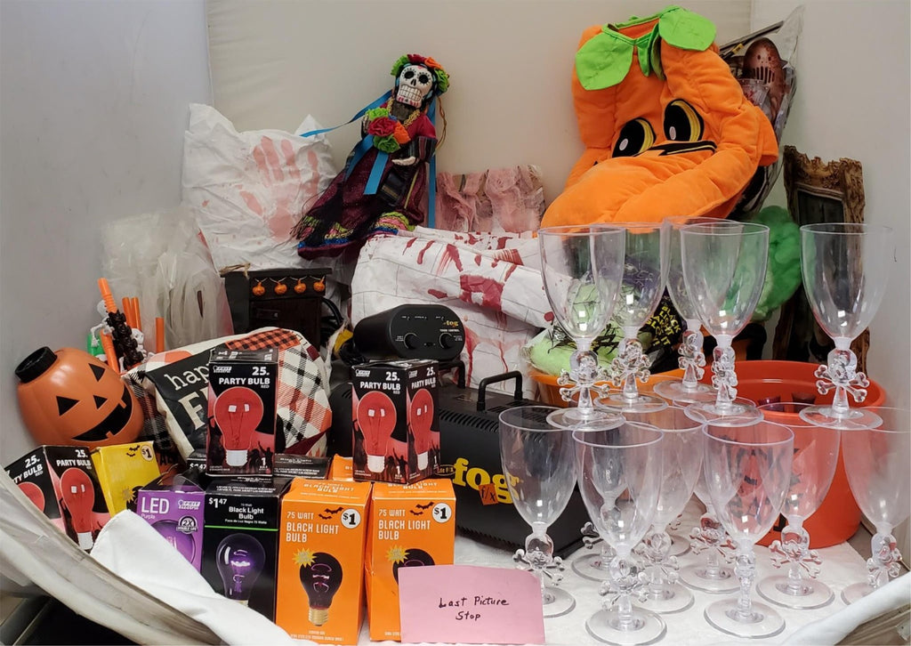 Halloween Decor Party Supplies bundle with Fog Machine Bulbs Goblets and Props