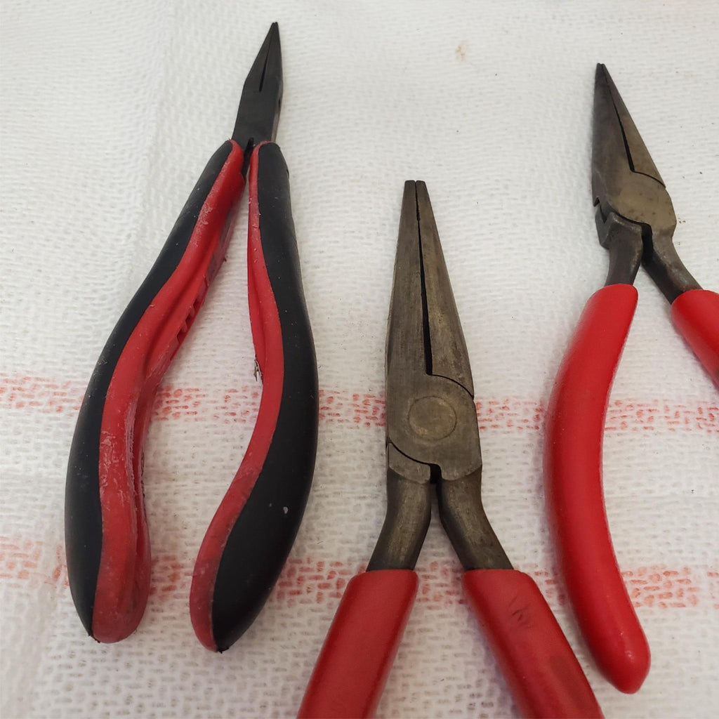 Lot of 5 Snap- On Needle Nose Pliers LOT-935