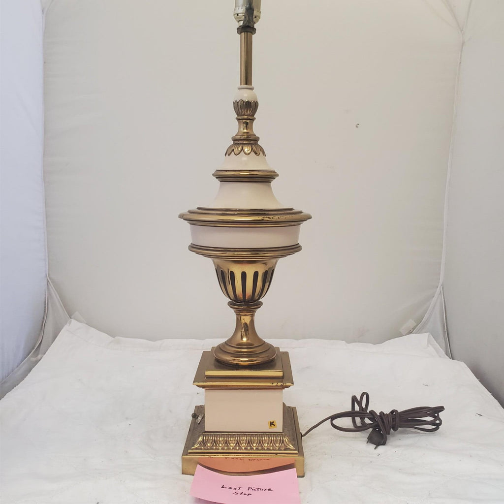 Vintage Stiffel Solid Brass Urn Trophy Ivory Enamel Lamp K