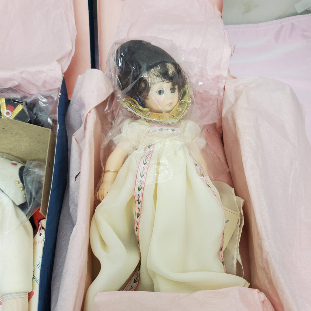 Madame Alexander #1330 Napoleon #1335 Josephine Dolls Set with Box & Stand