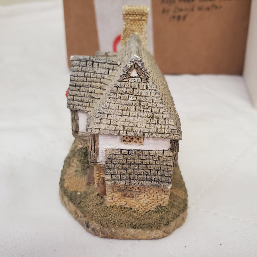 David Winter's Cottages Hogs Head Beer House & The Vicarage 1985