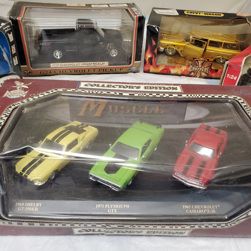 Testors Builder Silver Series, Chevrolet 454 SS, West Coast Choppers and Lot Car