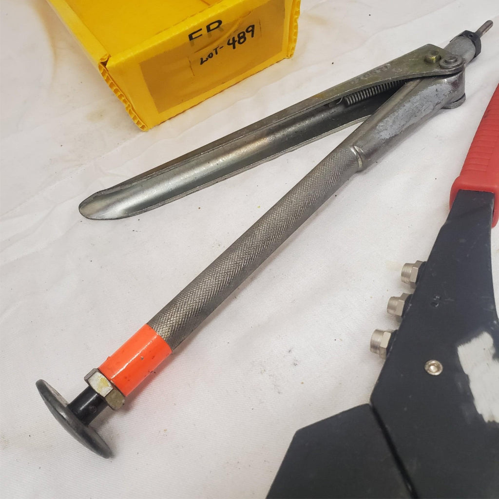 Lot of 2 Speed Driver Rivenut & Blue Point HPS202 Swivel Head Rivet Gun LOT-489