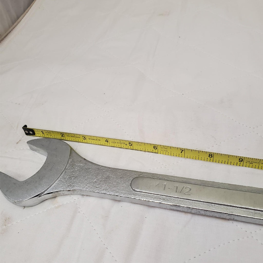 Pittsburgh 1-1/2" 19.5Inch Long Angled Head Open End Wrench AB-10