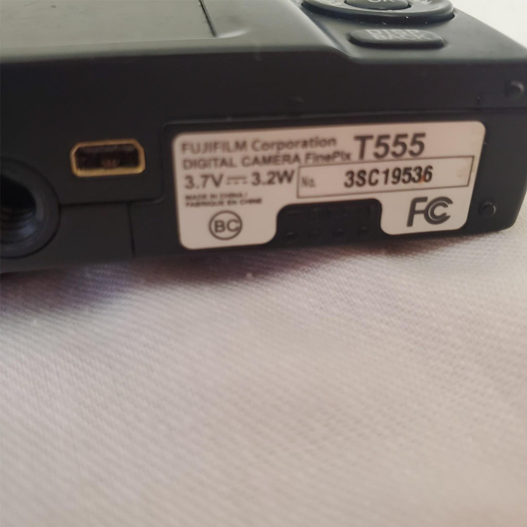 Lot of FujiFilm FinePix T555 Digital Camera & Various Batteries & Chargers