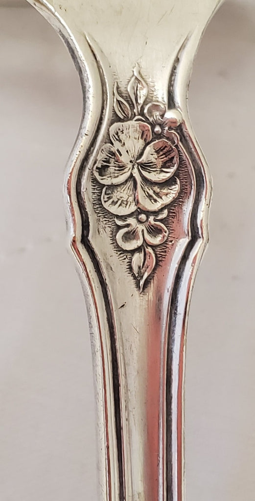 Rogers Bros Vintage 1847  XS Triple Silver Plate Serving Gravy Ladle